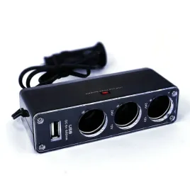 rozdzielacz-gniazda-zapalniczki-na-3-gniazda-usb