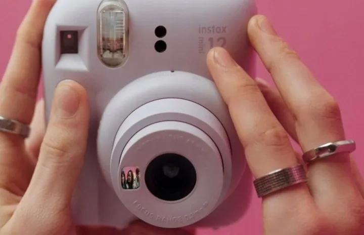aparat-fujifilm-instax-mini-12-bialy-stan-nowy-stan-opakowania-oryginalne