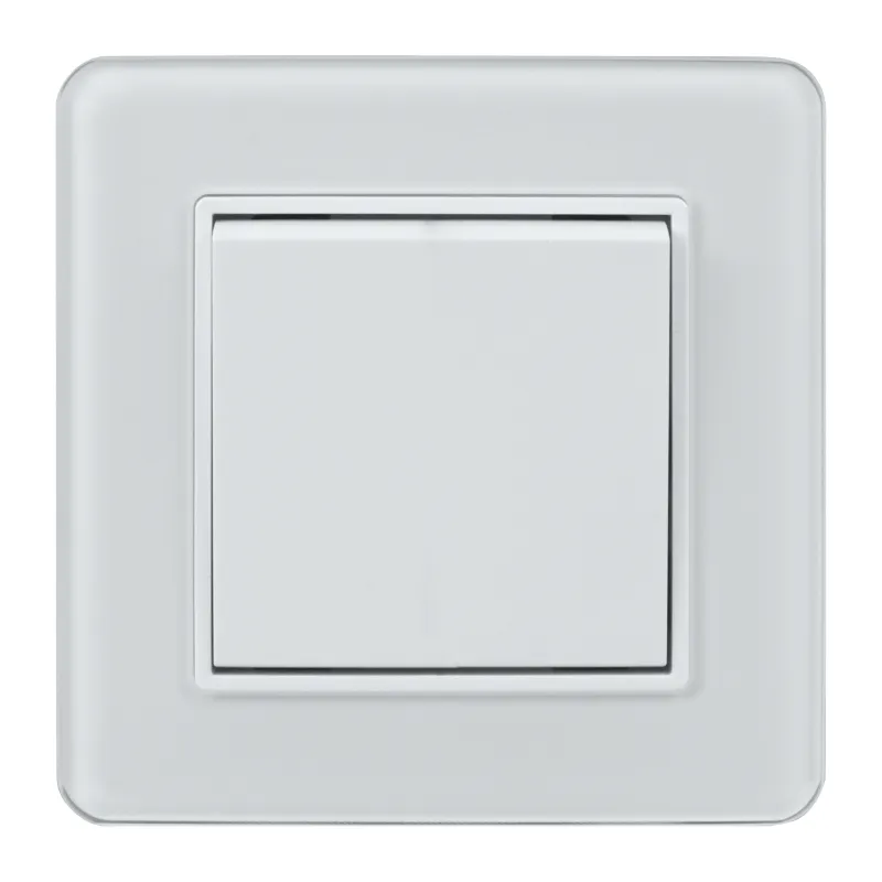 wlacznik-schodowy-bialy-quad-stan-nowy