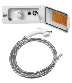 przylacze-zewnetrzne-wody-ze-sluchawka-i-wezem-bez-zamka