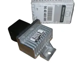 przekaznik-swiec-zarowych-renult-clio-iii-espace-iv-kango-laguna-11067bn700