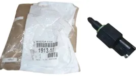 czujnik-wody-filtra-paliwa-citroen-peugeot-1-6-2-0hdi-191311