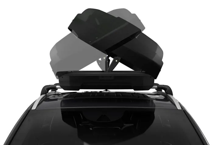 box-dachowy-thule-force-xt-s-black-carbon-300l-system-montazu-mechanizm-szczekowy