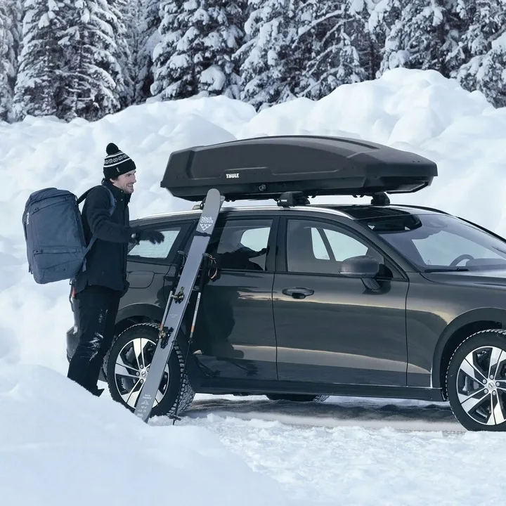 bagaznik-dachowy-box-thule-force-xt-m-400l