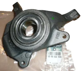 zwrotnica-renault-trafic-ii-przod-prawa-8200630533-oryginal