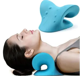 poduszka-na-bol-szyi-karku-plecow-rozciagajaca-marki-skypilly