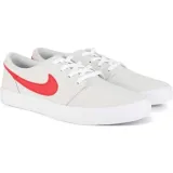 880268008-marka-nike