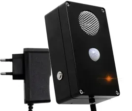 mocny-odstraszacz-kun-i-innej-zwierzyny-czujnik-ruchu-mocny-dzwiek