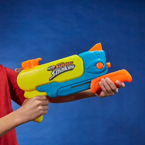 pistolet-na-wode-hasbro-wiek-dziecka-6-lat