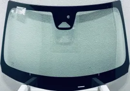 szyba-czolowa-volvo-s60-v60-2022-akustyka-kamera-sensor-hud-przecena