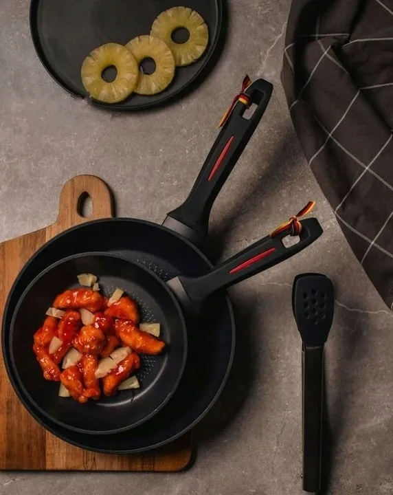 wok-royalty-line-28-cm-stan-nowy