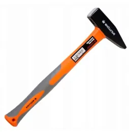 mlotek-slusarski-200-g-wlokno-szklane-richmann-c2502