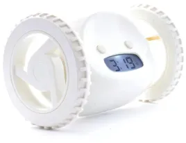 uciekajacy-budzik-clocky-na-prezent-bialy
