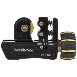 noz-obcinak-do-rur-miedzianych-z-uchwytem-grzechotka-black-diamond-11196