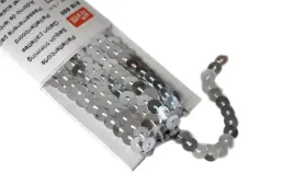 warkocz-lamowka-z-cekinami-6mm-prym-srebrne