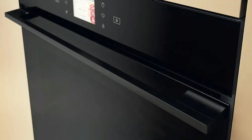 piekarnik-whirlpool-woi98fpt2sba-czarny-73l-airfry-termosonda-pyroliza