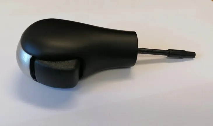 galka-bmw-e90-e91-e92-automat-srebrna-producent-czesci-st-parts