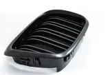 grill-przedni-nerki-black-polysk-do-bmw-e39-95-03-marka-mandm