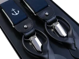 granatowe-szelki-we-wzor-w-kotwice-na-zabki-i-na-guziki-g63
