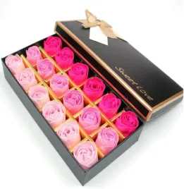 mydelka-w-ksztalcie-rozy-rozany-zapach-zestaw-prezentowy-walentynki-18el