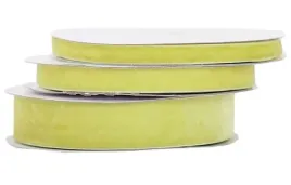 wstazka-aksamitna-velvetowa-25mm-9mb-jasna-oliwka-velvet25-085j