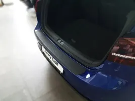 nakladka-listwa-na-zderzak-vw-golf-vii-od-2012