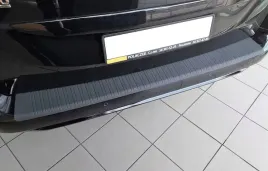 nakladka-ochronna-na-zderzak-peugeot-partner-2018-