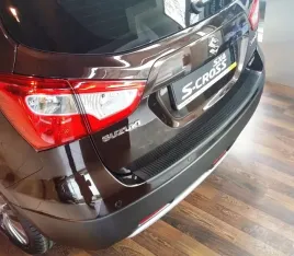 nakladka-listwa-na-zderzak-suzuki-sx4-s-cross