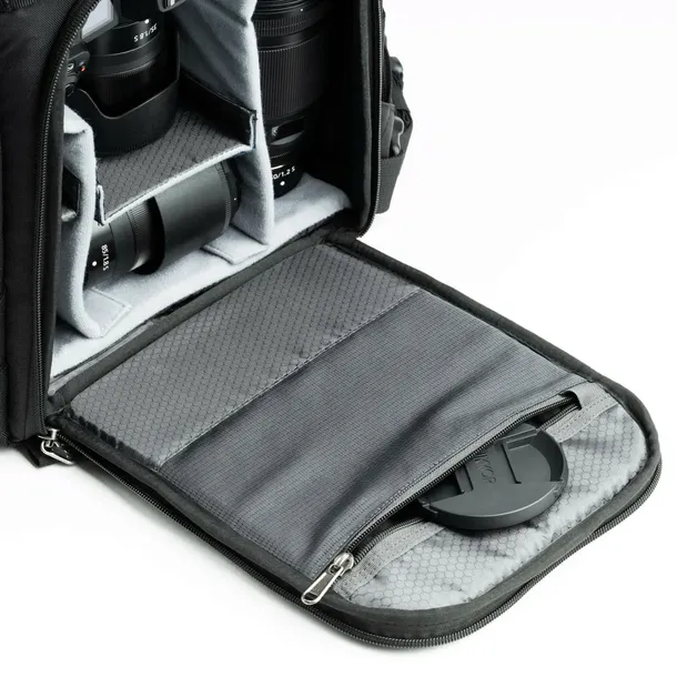 thinktank-focuspoint-22l-rolltop-asfalt-black
