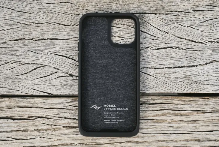 peak-design-mobile-etui-everyday-case-loop-iphone-15-pro-v2-szarozielone