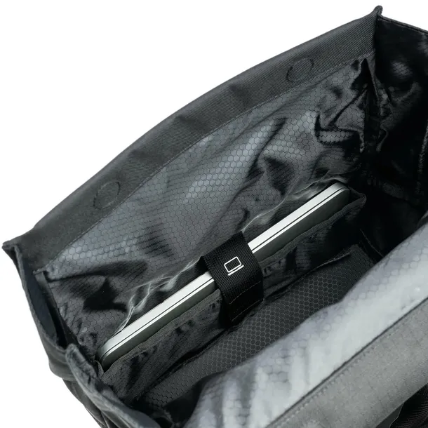 thinktank-focuspoint-30l-rolltop-golden