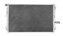 sportowa-chlodnica-wody-turboworks-vw-golf-v-vi-gti