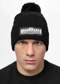 czapka-zimowa-z-pomponem-pit-bull-one-tone-boxing-czarna