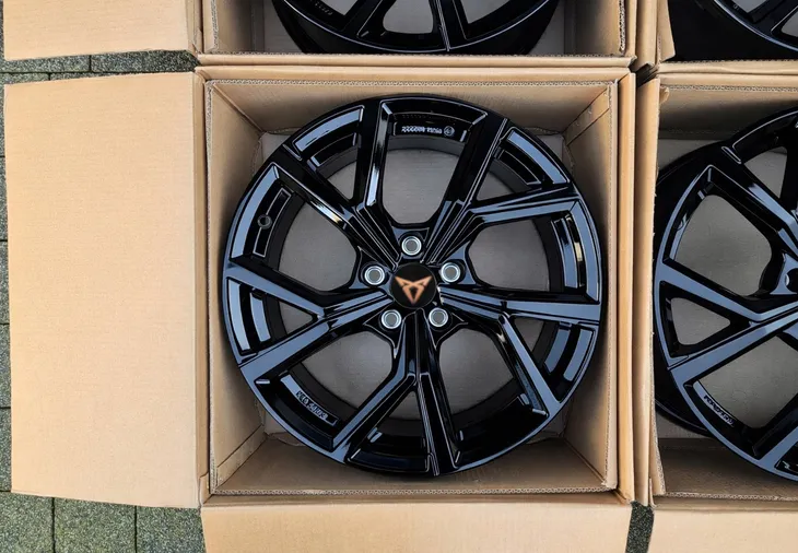 4x-felgi-18-do-cupra-leon-ateca-born-formentor-5x112-srednica-felgi-18