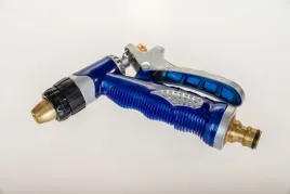 pistolet-aluminiowy-regulowany-zraszajacy-3-4-cala