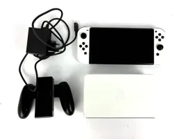konsola-nintendo-switch-oled-white-zestaw-pal