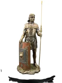 statuetka-rzezba-rzymski-zolnierz-w-zbroi-z-tarcza-veronese-wu76048a4