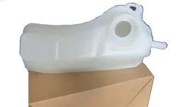 ford-ka-zbiorniczek-wyrownawczy