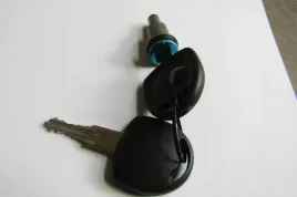 zamek-wklad-zamka-drzwi-do-opel-astra-f-g-tigra