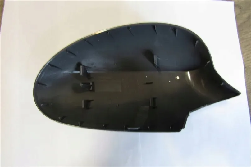 obudowa-lusterka-pr-do-bmw-1-e81-e82-e87-e88