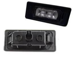 lampka-tablicy-rejestracyjnej-audi-a1-a3-8v-tt