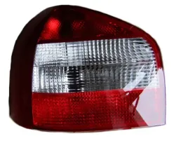 lampa-tylna-tylnia-audi-a3-8l-lewa-nowa
