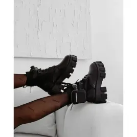 buty-damskie-workery-olavoga-treakly-czarne
