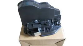 zamek-centralny-przod-le-bmw-3-e90-e91-5-e60-e61