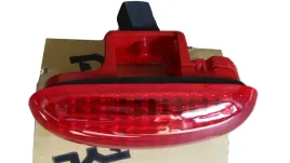opel-vivaro-lampa-tylna-stopu-stop