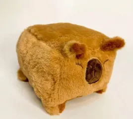 maskotka-pluszak-kwadratowa-poduszka-przytulanka-slodka-kapibara-braz-20-cm