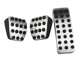 nakladki-na-pedaly-mercedes-x156-manual-krotki