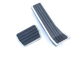 nakladki-na-pedaly-mazda