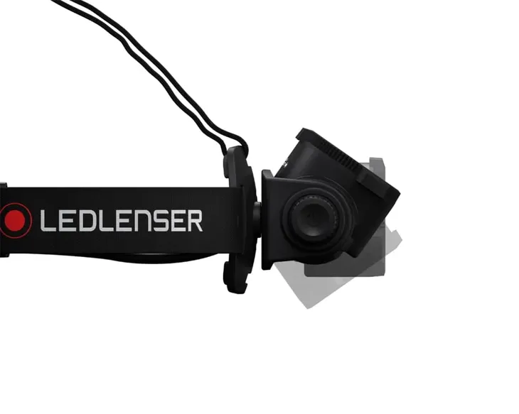 latarka-ledlenser-h15r-core-stan-nowy