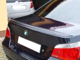 spoiler-na-klape-bagaznika-bmw-e60-03-10-sedan-abs